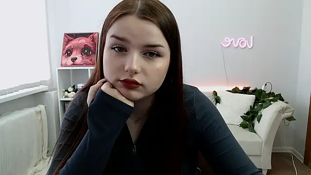 AlexaOhNight online show from February 5, 8:37 am