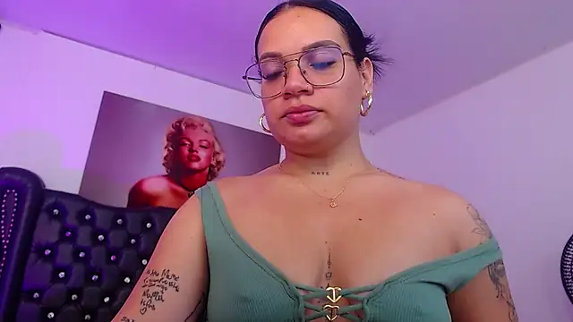 Taliana36 online show from February 3, 1:04 pm