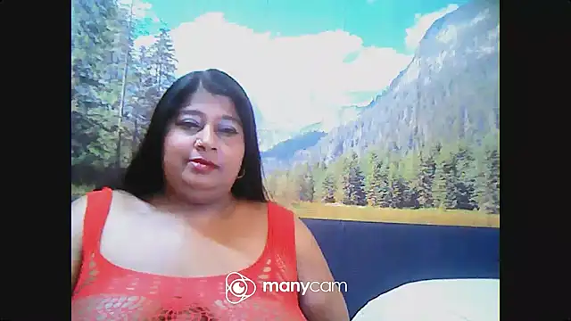 indianhoney694u online show from November 25, 5:24 pm