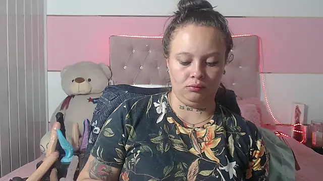 patty squirt  online show from December 28, 2:37 am