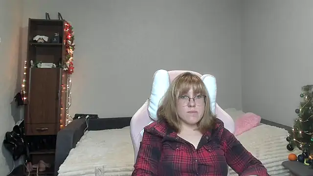 Reginasmilee online show from December 26, 3:33 pm