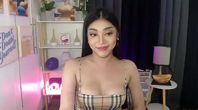 AsianMariaTs online show from November 23, 11:59 am