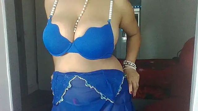 Sexy-Gujju online show from January 2, 8:45 pm