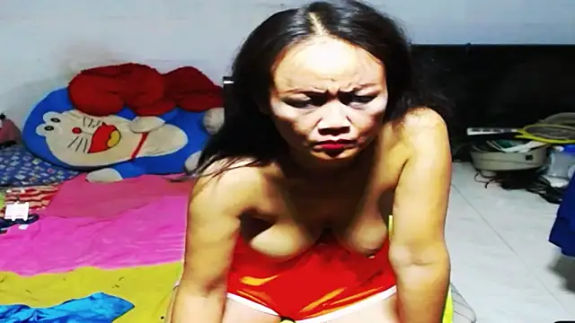 1CuteAndSexy69 online show from December 19, 3:29 pm