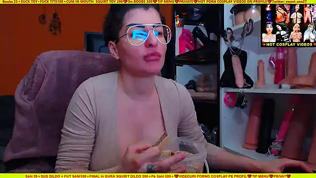 cuminmenowbbyx online show from January 6, 3:24 pm