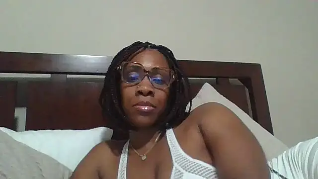 MsJuicy online show from January 5, 12:04 am