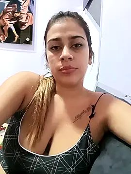 Latina sexy1 online show from December 27, 4:18 pm