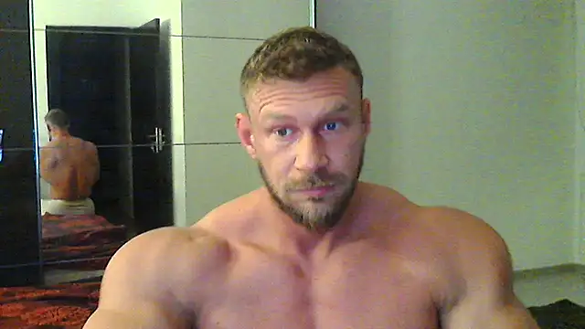 muscularkevin online show from November 25, 4:37 am