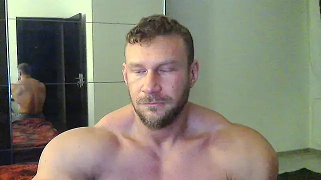 muscularkevin online show from December 2, 4:25 am