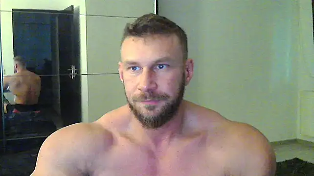 muscularkevin online show from February 10, 2:38 pm