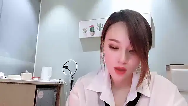 Zs-Lingling online show from December 11, 11:57 am