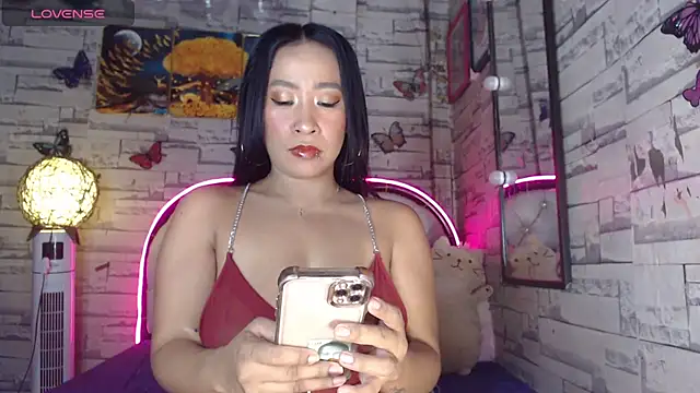 AsianMilfSheryl online show from December 5, 4:58 am