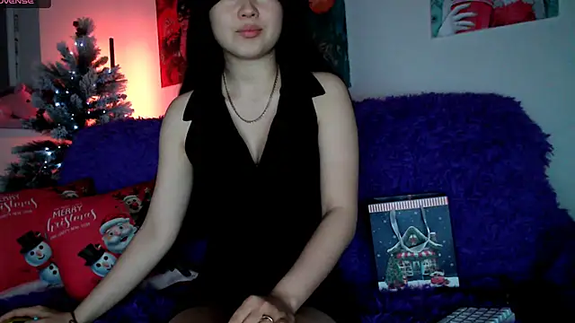 Lili asian online show from December 31, 10:01 pm