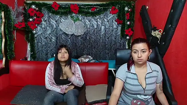 lesbiancuple online show from December 29, 9:54 am