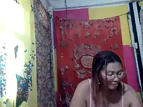 CreamyPussy Momy69 online show from January 2, 3:59 am