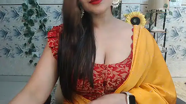 mahimagicdoll DESI online show from December 17, 8:03 am