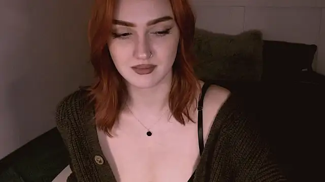 LilyFarey online show from November 18, 4:48 pm