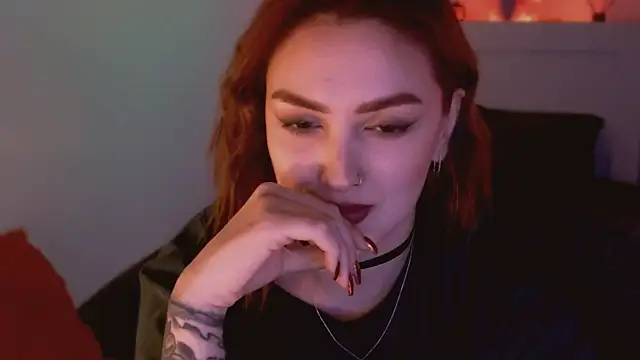 LilyFarey online show from December 12, 5:36 pm