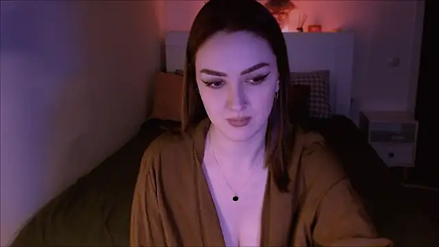 LilyFarey online show from January 6, 7:22 pm