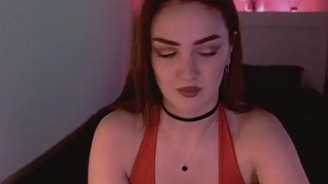 LilyFarey online show from December 17, 6:22 pm