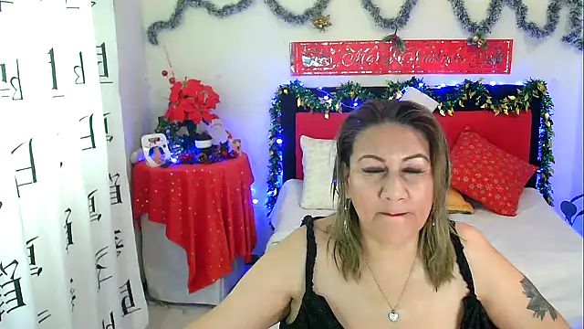 yayita mature online show from December 25, 3:04 pm