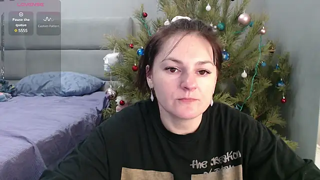 Stacy Davice online show from December 18, 5:51 pm