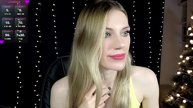 Lilianna Just online show from December 26, 3:12 pm