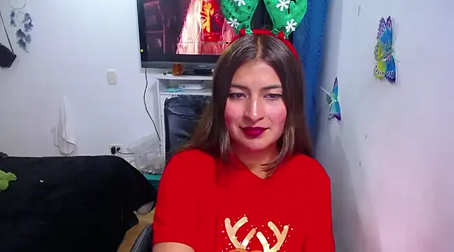 Yunhot  online show from December 24, 11:38 pm