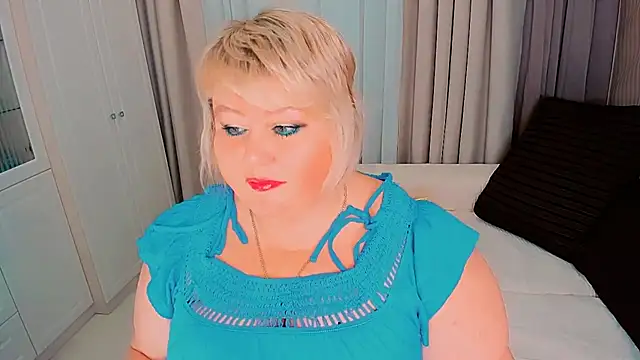 BIGTITSBBW online show from December 17, 6:22 pm