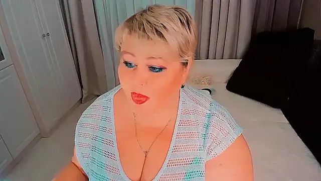 BIGTITSBBW online show from December 14, 5:12 pm