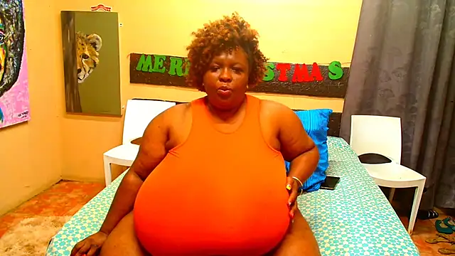 VoluptuousBBW online show from December 28, 8:05 pm